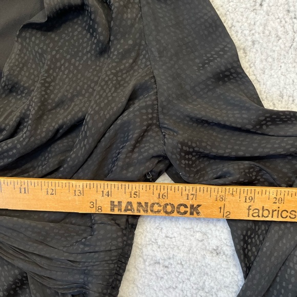 Chelsea Black Polyester Twist Front Long Sleeve V Neck Blouse Size S - Picture 7 of 13